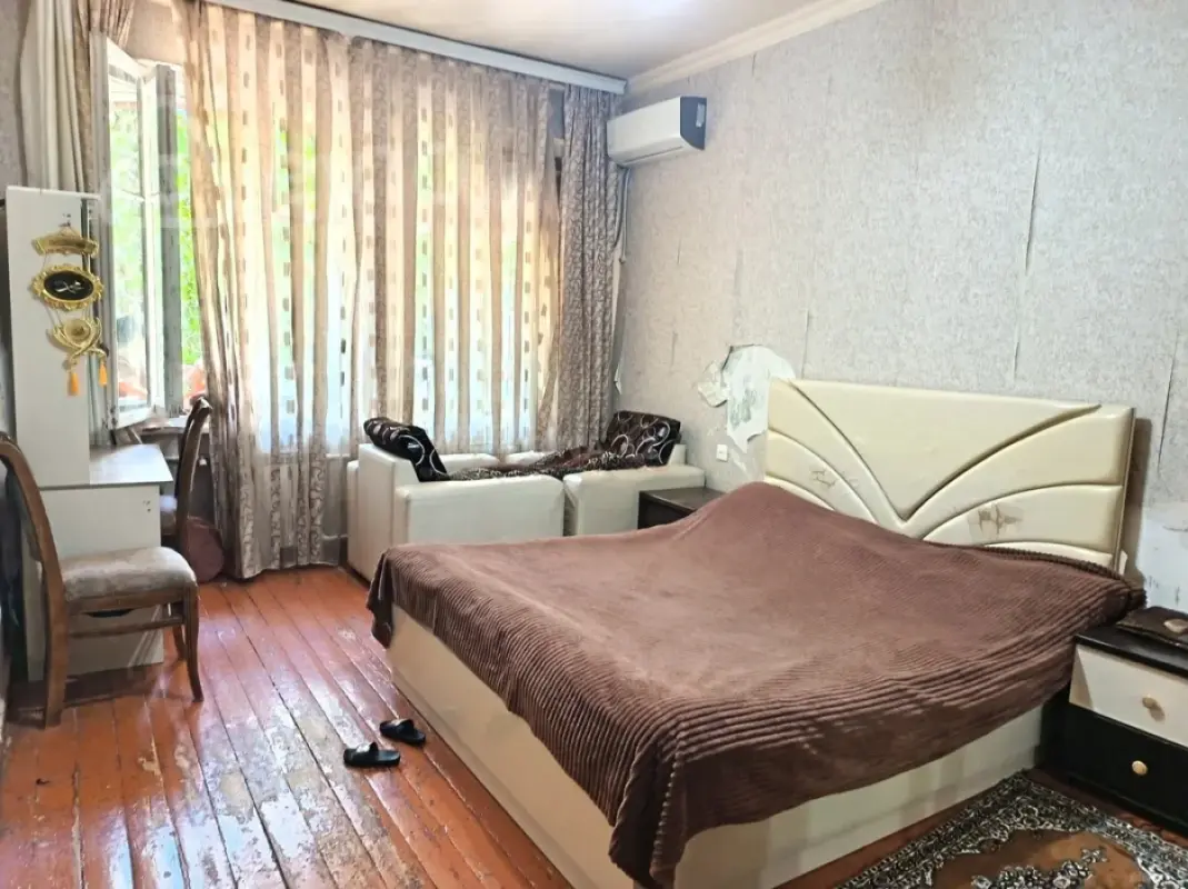 Satılır 3 otaqlı köhnə tikili 72 m²