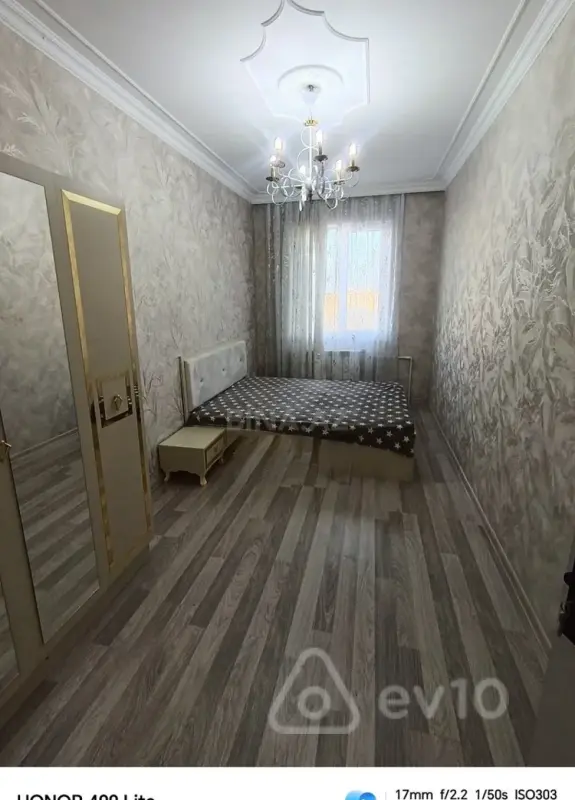 Kirayə verilir 2 otaqlı köhnə tikili 55 m²