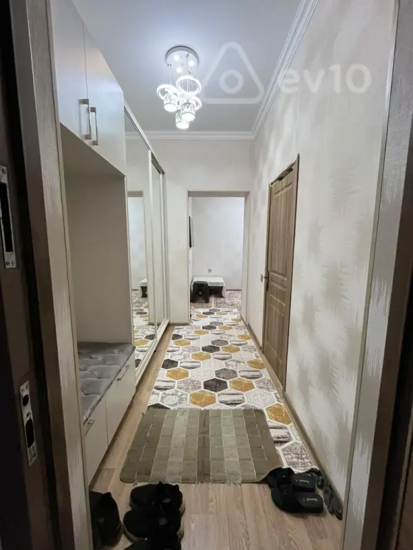 Kirayə verilir 3 otaqlı yeni tikili 83 m²