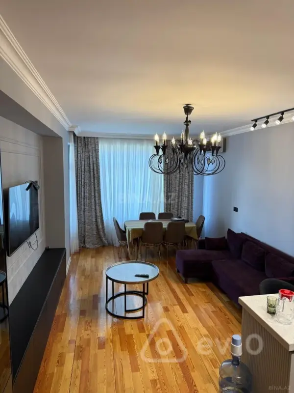 Kirayə verilir 3 otaqlı yeni tikili 105 m²