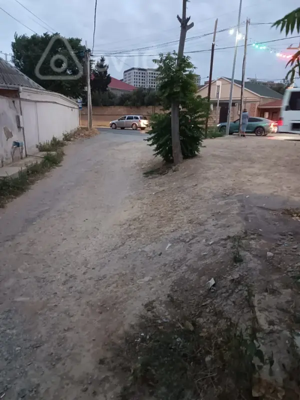 Satılır 3 otaqlı həyət evi 1000 m²