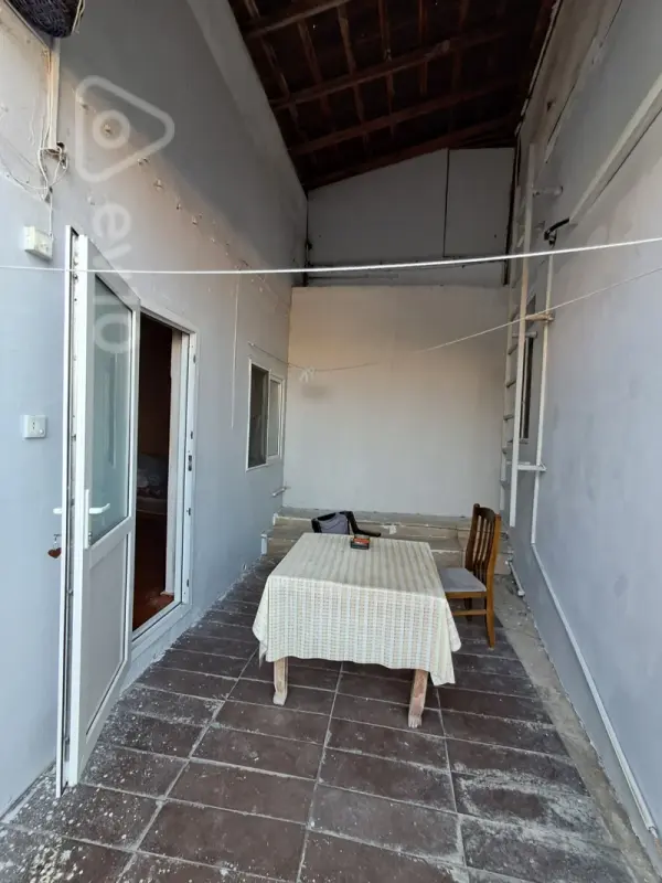 Satılır 1 otaqlı həyət evi 55 m²