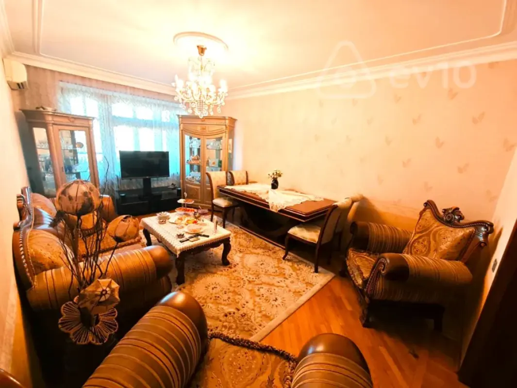 Satılır 3 otaqlı köhnə tikili 80 m²