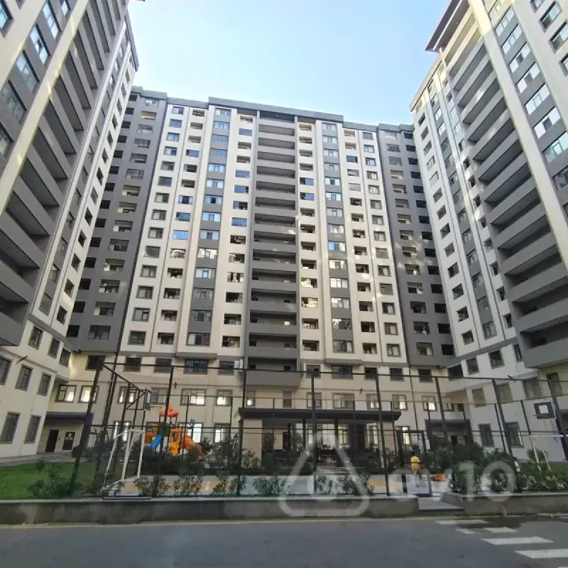Satılır 4 otaqlı yeni tikili 138 m²