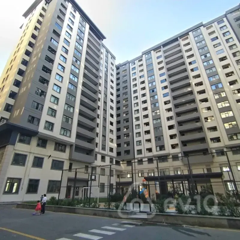 Satılır 2 otaqlı yeni tikili 70 m²
