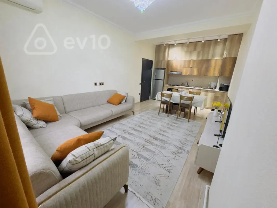 Kirayə verilir 2 otaqlı yeni tikili 52 m²