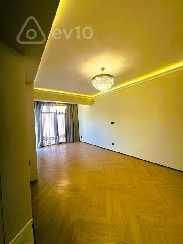 Satılır 2 otaqlı yeni tikili 66 m²