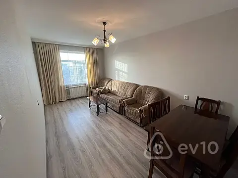 Satılır 3 otaqlı köhnə tikili 70 m² — Bakı, Nizami 3 otaq 70.00 m²