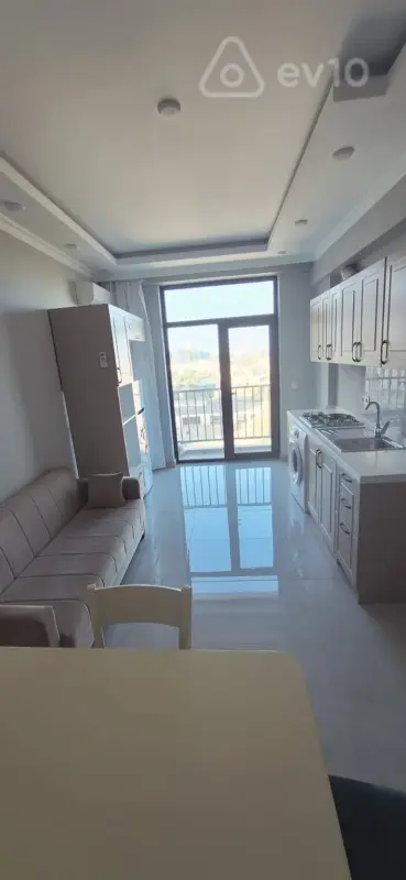 Satılır 2 otaqlı yeni tikili 61 m²