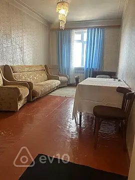 Satılır 2 otaqlı köhnə tikili 65 m² — Bakı, Binəqədi 2 otaq 65.00 m²