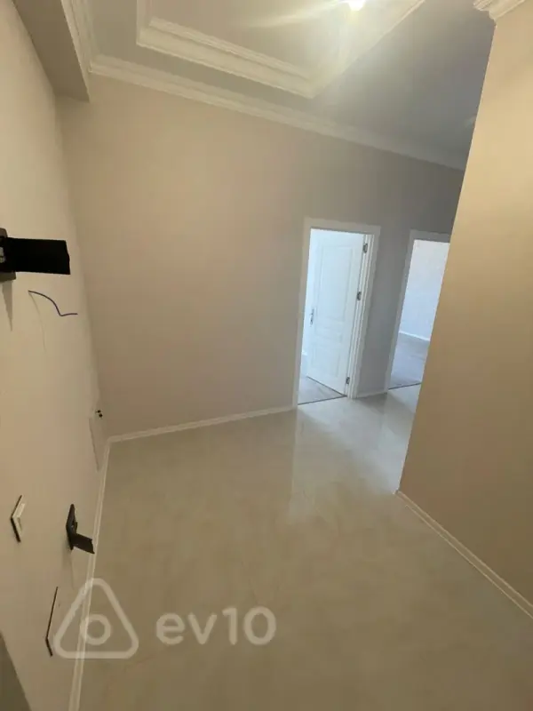 Satılır 2 otaqlı yeni tikili 82 m²