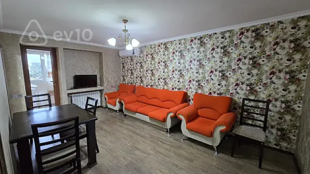 Kirayə verilir 3 otaqlı köhnə tikili 80 m² — Bakı, Nərimanov 3 otaq 80.00 m²