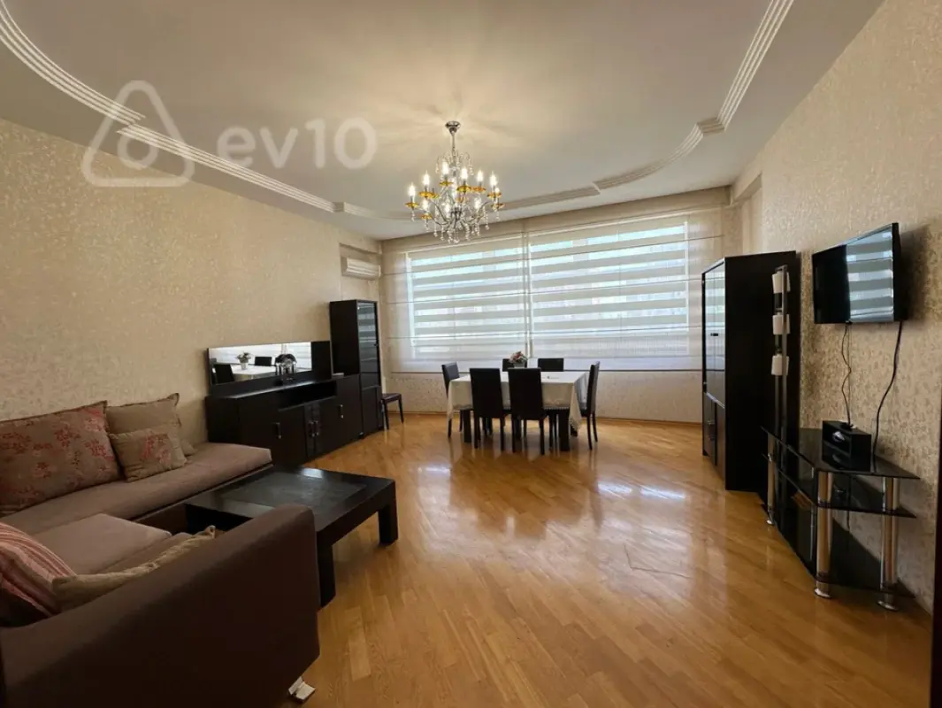 Kirayə verilir 3 otaqlı yeni tikili 100 m²