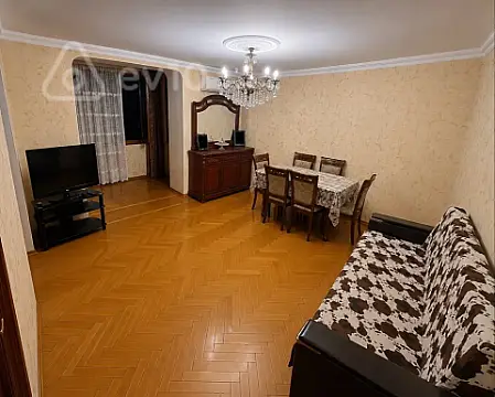 Satılır 3 otaqlı köhnə tikili 75 m² — Bakı, Nəsimi 3 otaq 75.00 m²