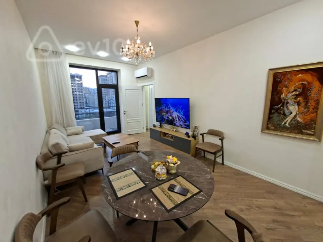 Satılır 2 otaqlı yeni tikili 57 m²