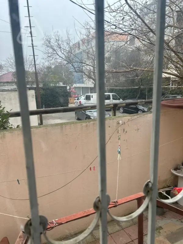 Kirayə verilir 1 otaqlı köhnə tikili 40 m²