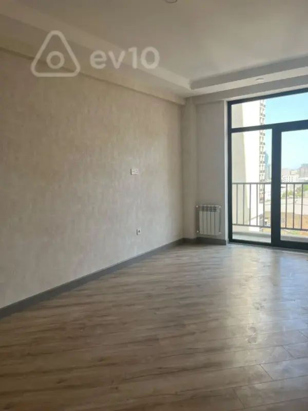 Satılır 2 otaqlı yeni tikili 88 m²