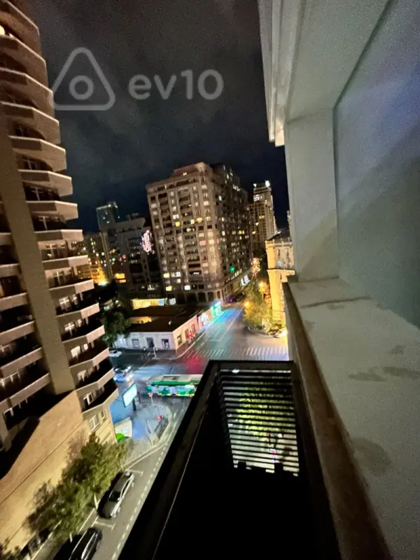 Satılır 2 otaqlı köhnə tikili 44 m²
