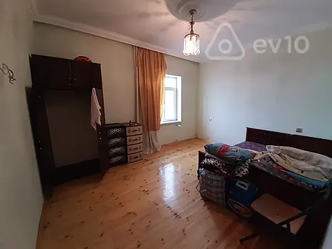 Satılır 7 otaqlı həyət evi 150 m² — Bakı, Səbail 7 otaq 150.00 m²