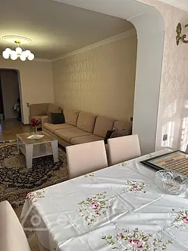 Kirayə verilir 3 otaqlı köhnə tikili 78 m² — Bakı, Yasamal 3 otaq 78.00 m²