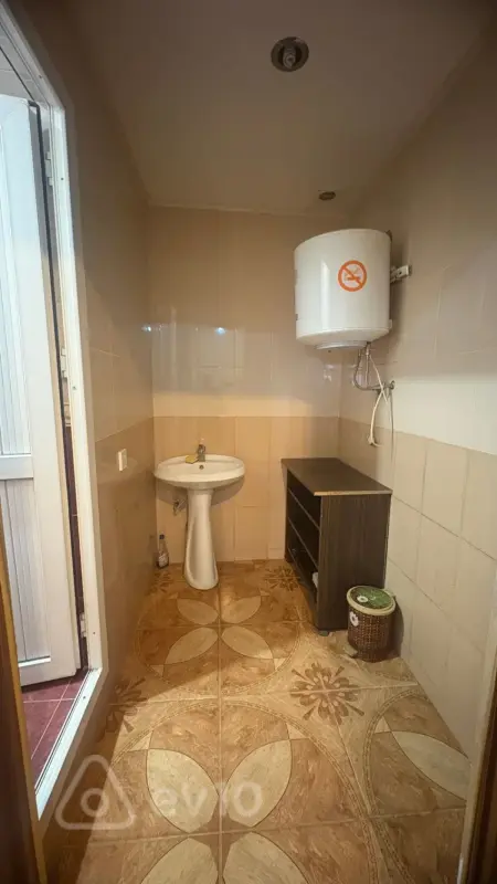 Kirayə verilir 2 otaqlı ofis 35 m²
