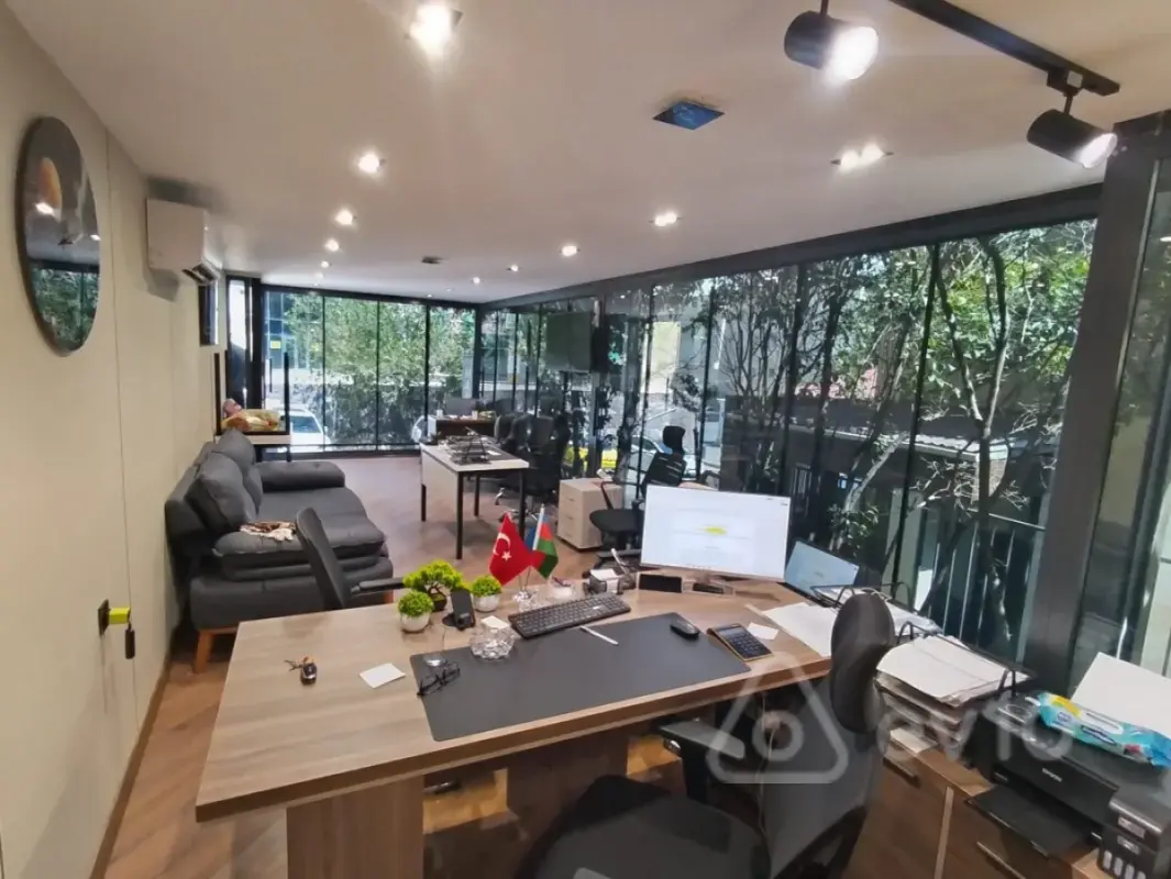Kirayə verilir 1 otaqlı ofis 45 m²