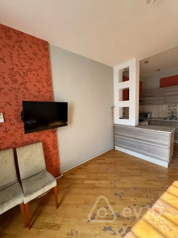 Kirayə verilir 3 otaqlı yeni tikili 70 m²