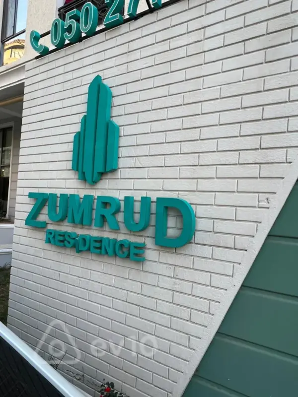 Kirayə verilir 3 otaqlı yeni tikili 140 m²