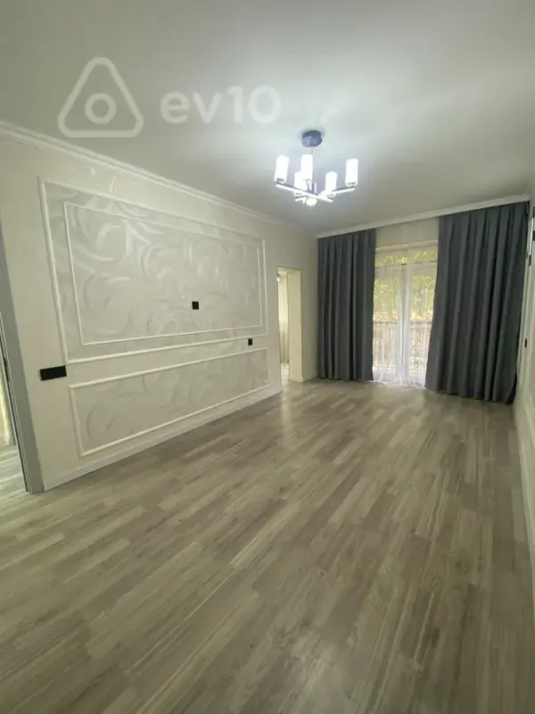 Satılır 3 otaqlı köhnə tikili 65 m²