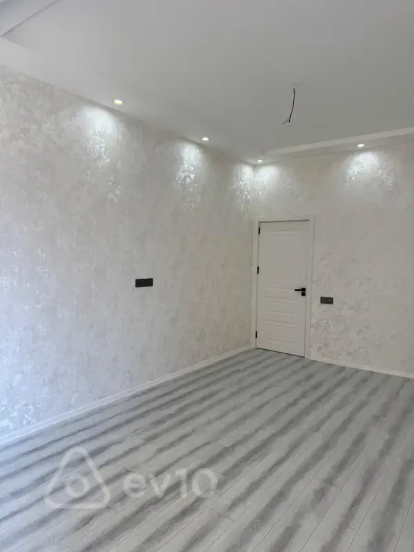 Satılır 2 otaqlı yeni tikili 55 m²