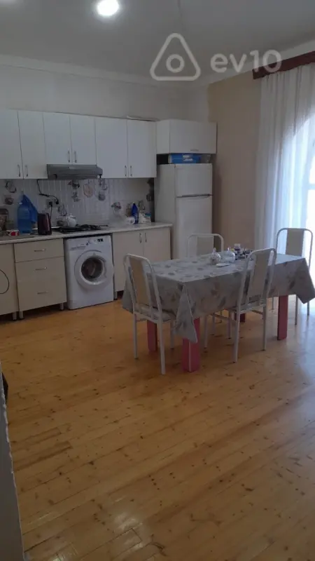 Satılır 2 otaqlı yeni tikili 65 m²