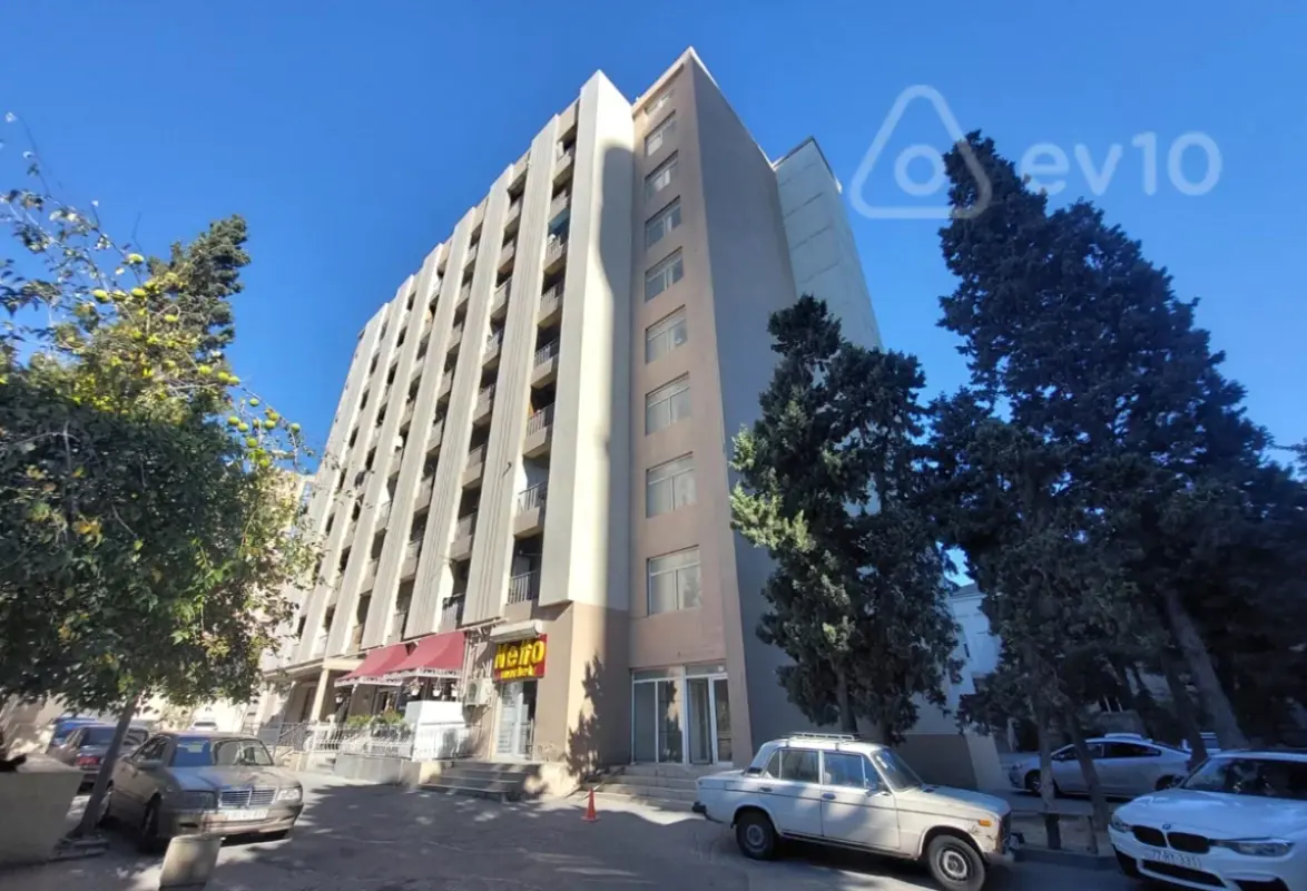 Satılır 1 otaqlı köhnə tikili 34 m²