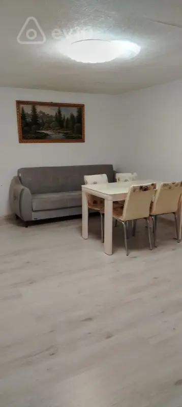 Kirayə verilir 2 otaqlı həyət evi 35 m²