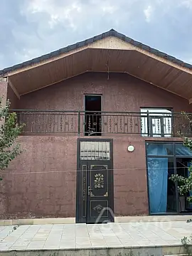 Satılır 6 otaqlı həyət evi 400 m² — İsmayıllı 6 otaq 400.00 m²