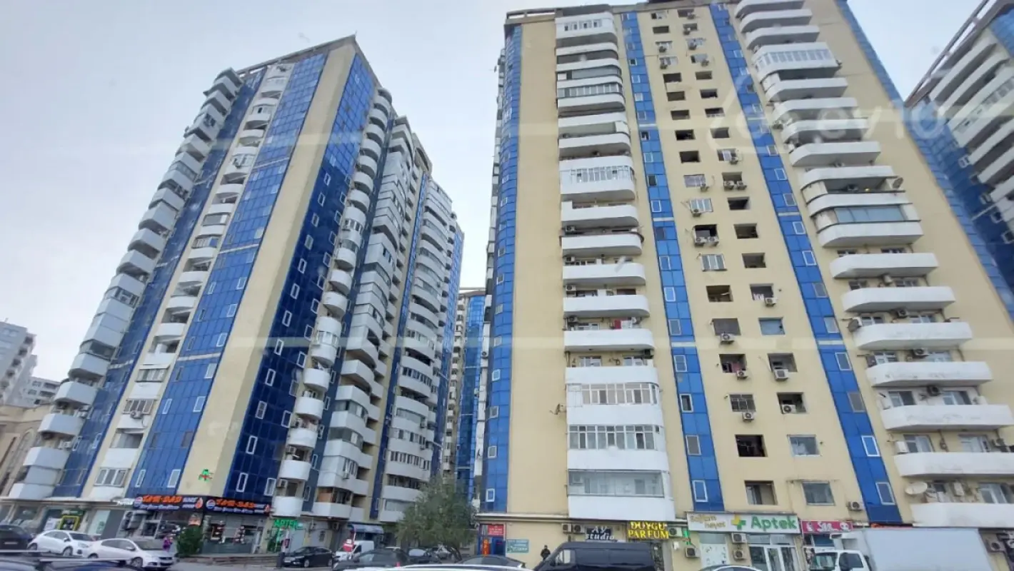 Satılır 3 otaqlı yeni tikili 92 m²