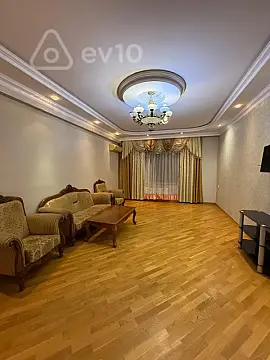 Kirayə verilir 6 otaqlı yeni tikili 300 m² — Bakı, Yasamal 6 otaq 300.00 m²
