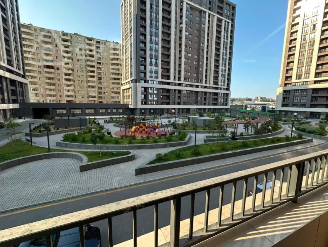 Satılır 3 otaqlı yeni tikili 67 m²