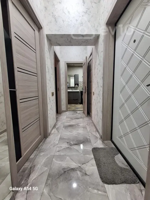 Satılır 3 otaqlı yeni tikili 72 m²