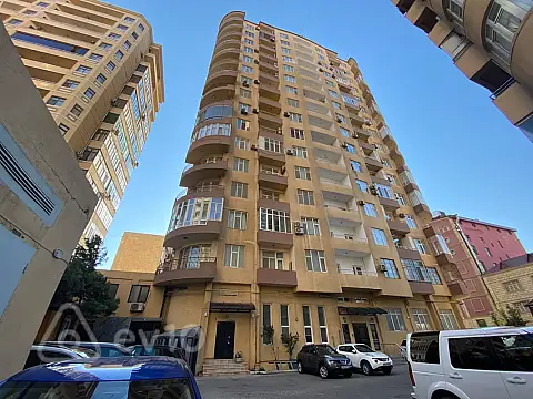 Satılır 3 otaqlı yeni tikili 180 m² — Bakı, Nəsimi 3 otaq 180.00 m²