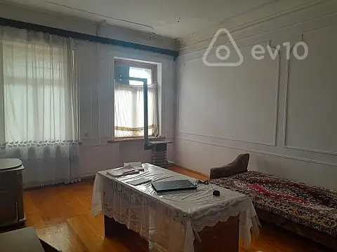 Satılır 10 otaqlı həyət evi 1006 m² — Gəncə 10 otaq 1006.00 m²
