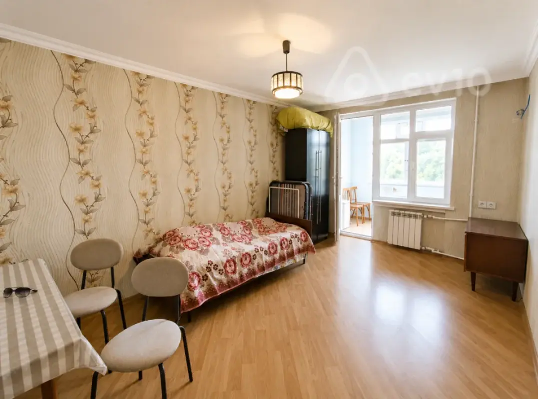 Satılır 1 otaqlı köhnə tikili 35 m²