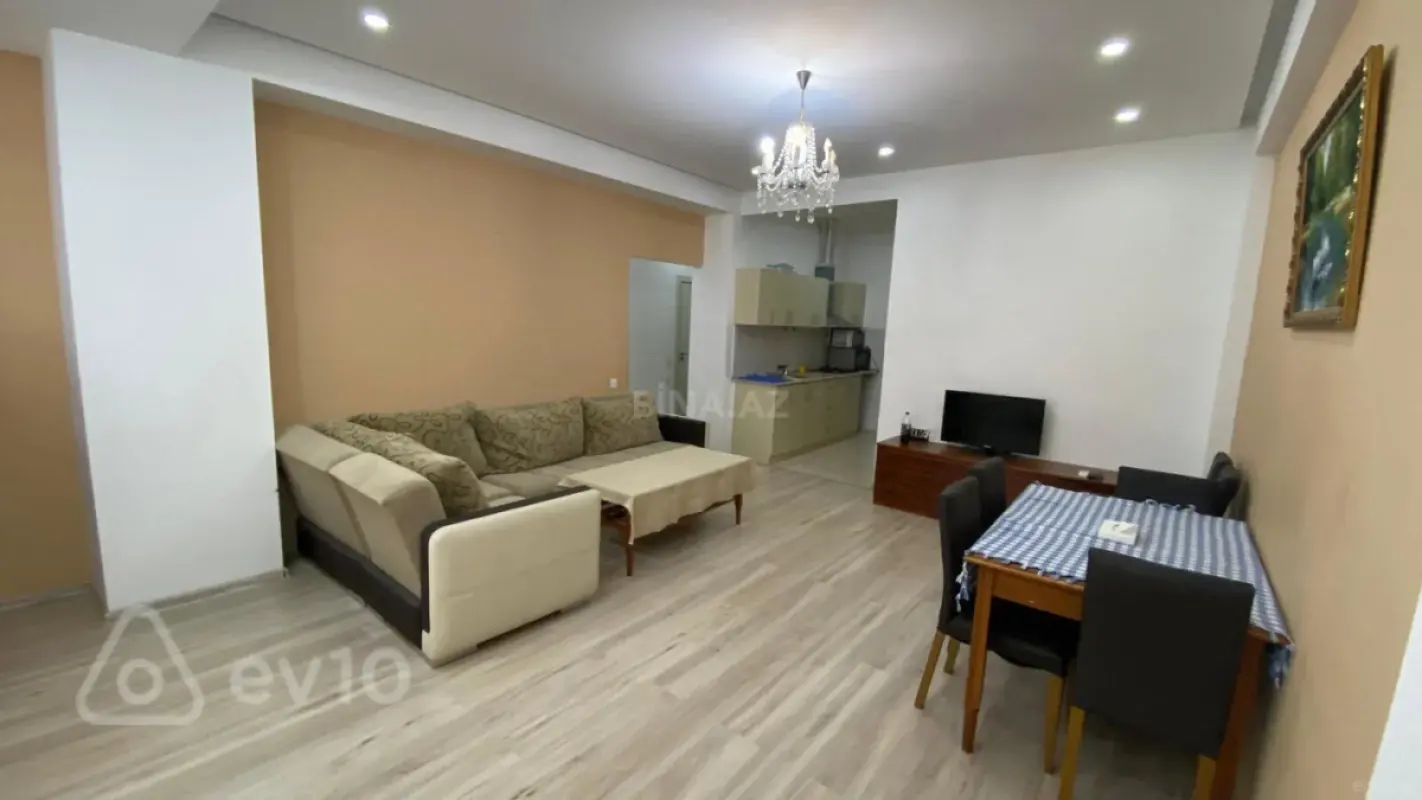 Kirayə verilir 2 otaqlı yeni tikili 64 m²