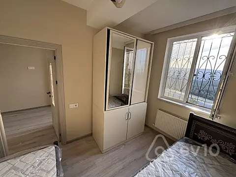 Kirayə verilir 2 otaqlı köhnə tikili 38 m² — Bakı, Yasamal 2 otaq 38.00 m²