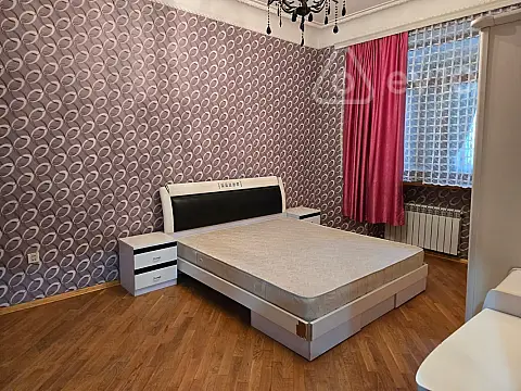 Kirayə verilir 3 otaqlı köhnə tikili 69 m² — Bakı, Nərimanov 3 otaq 69.00 m²