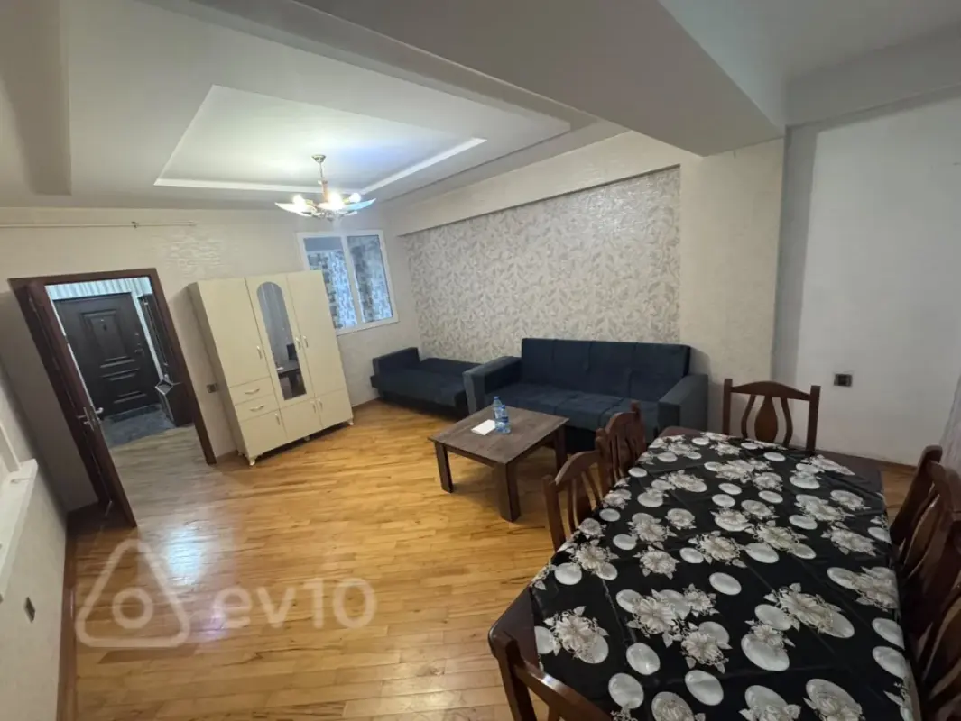 Kirayə verilir 2 otaqlı yeni tikili 70 m²