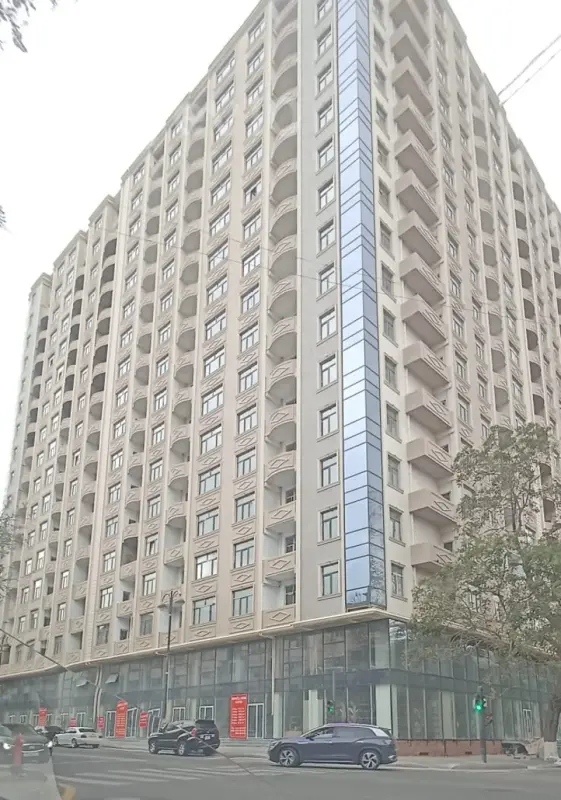 Satılır 3 otaqlı yeni tikili 140 m²