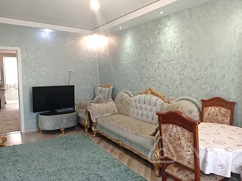 Satılır 5 otaqlı köhnə tikili 100 m² — Bakı, Xətai 5 otaq 100.00 m²