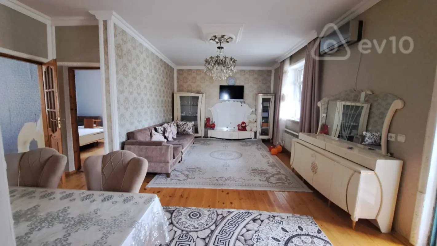 Satılır 5 otaqlı yeni tikili 82 m²
