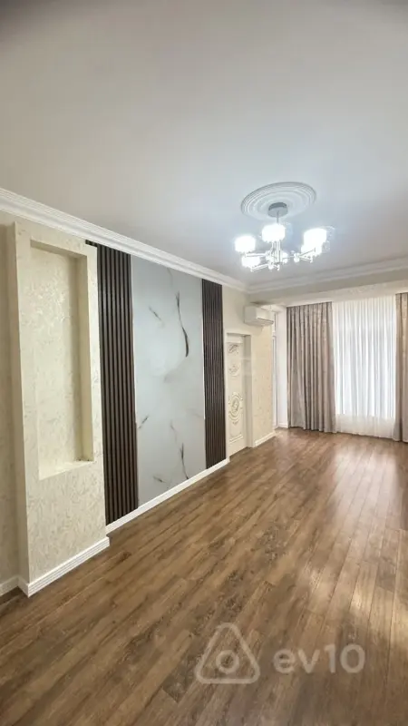 Satılır 3 otaqlı yeni tikili 100 m²