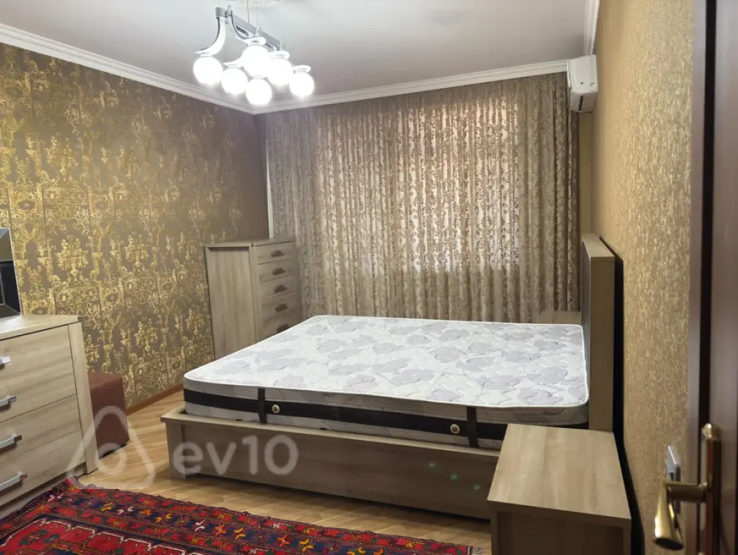 Kirayə verilir 3 otaqlı köhnə tikili 75 m²